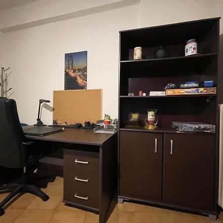 Karras' Home Волос Екстериор снимка