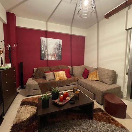 Karras' Home Волос Екстериор снимка