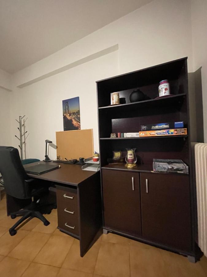 Karras' Home Волос Екстериор снимка